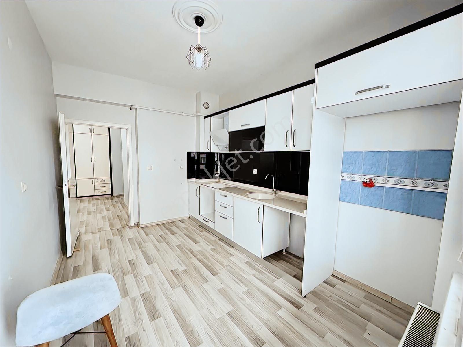 Duru Team-hoca Ahmet Yesevi'de Kullanışlı Kiralık Daire - Görsel 11