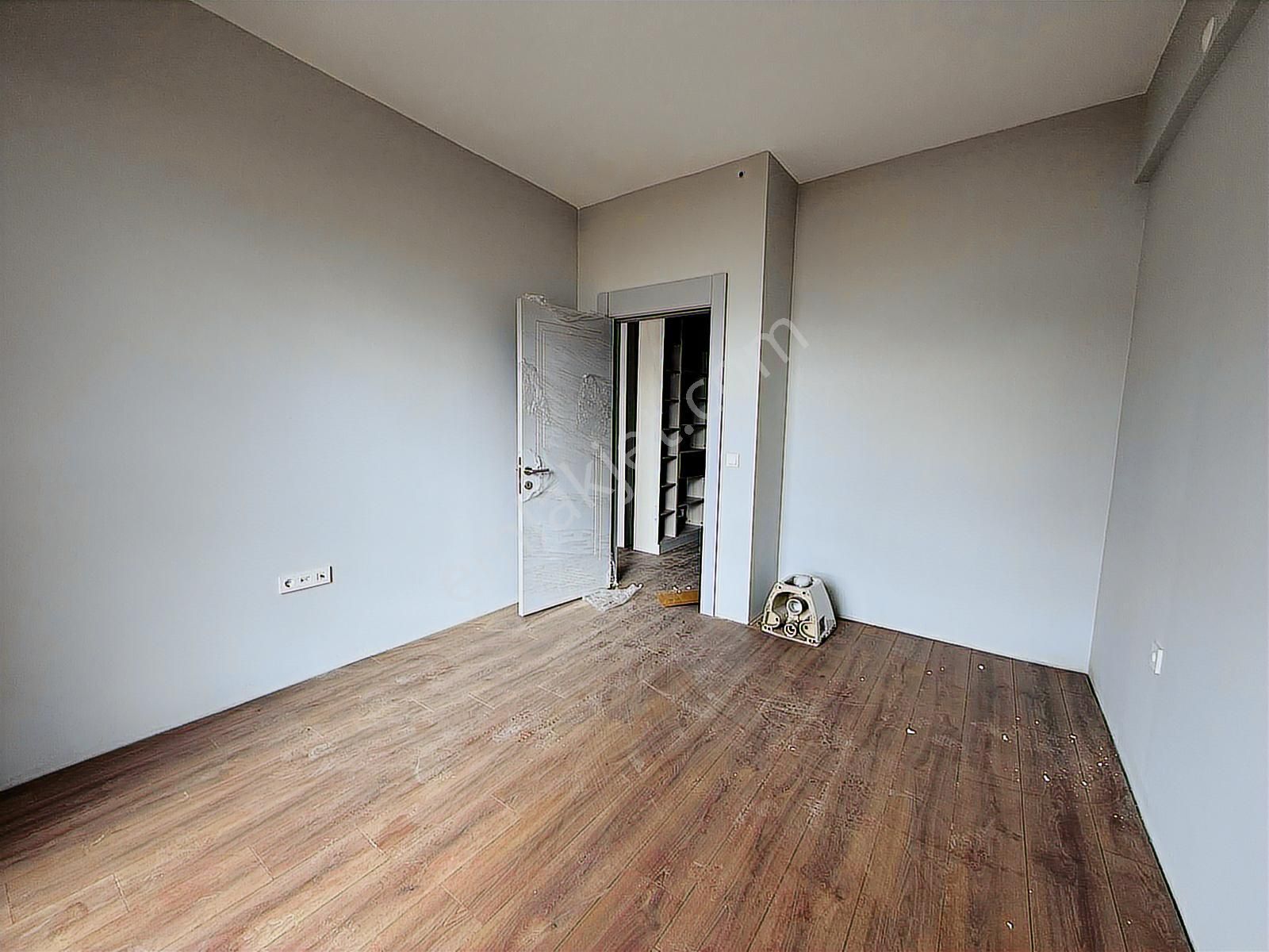 Plevne Caddesinde Sıfır Yeni Lüks Binada Katta 1+1 Satılık Daire - Görsel 26