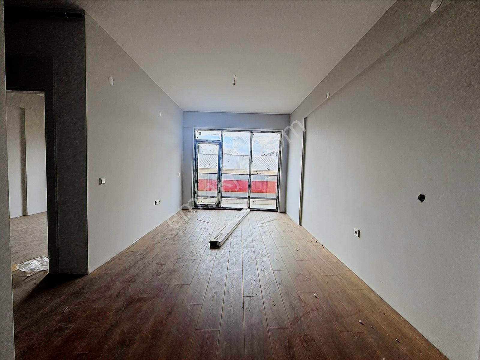 Plevne Caddesinde Sıfır Yeni Lüks Binada Katta 1+1 Satılık Daire - Görsel 7