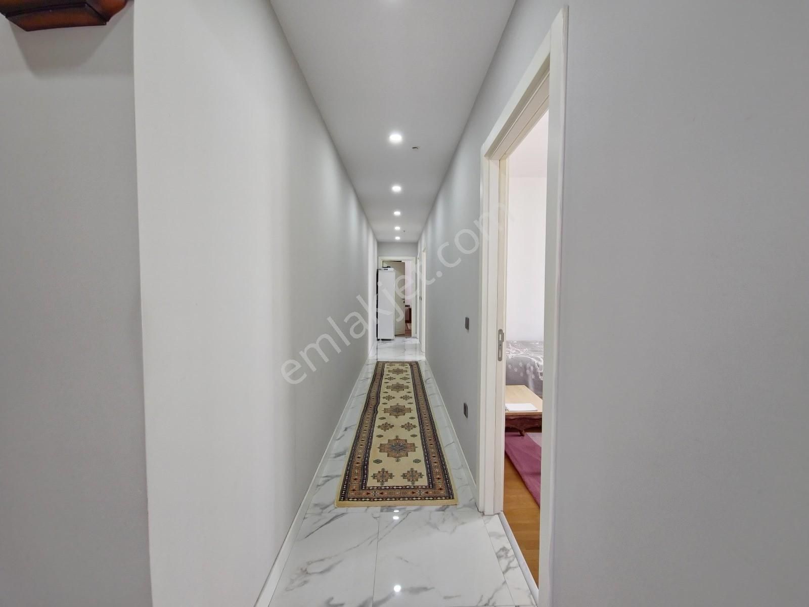 Suadiye Ayşekadın'da Havuzlu, 7/24 Güvenlikli 100 M²net3+1 Daire - Görsel 3
