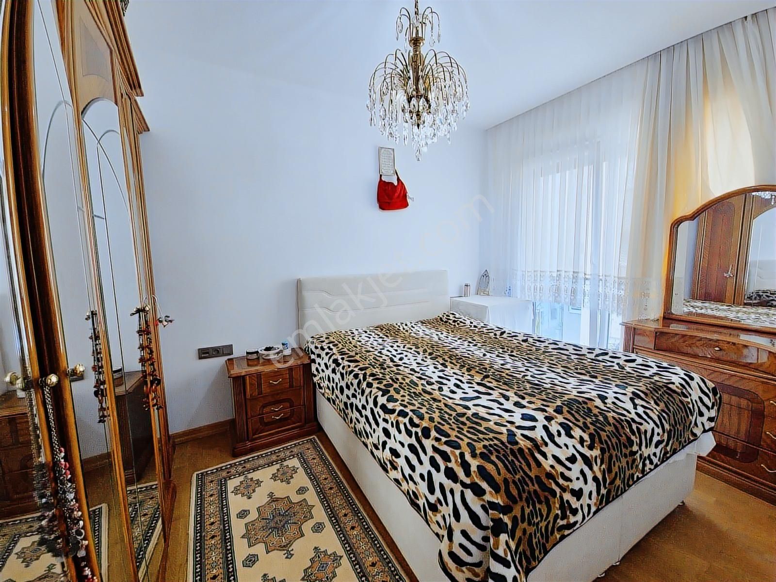 Suadiye Ayşekadın'da Havuzlu, 7/24 Güvenlikli 100 M²net3+1 Daire - Görsel 14