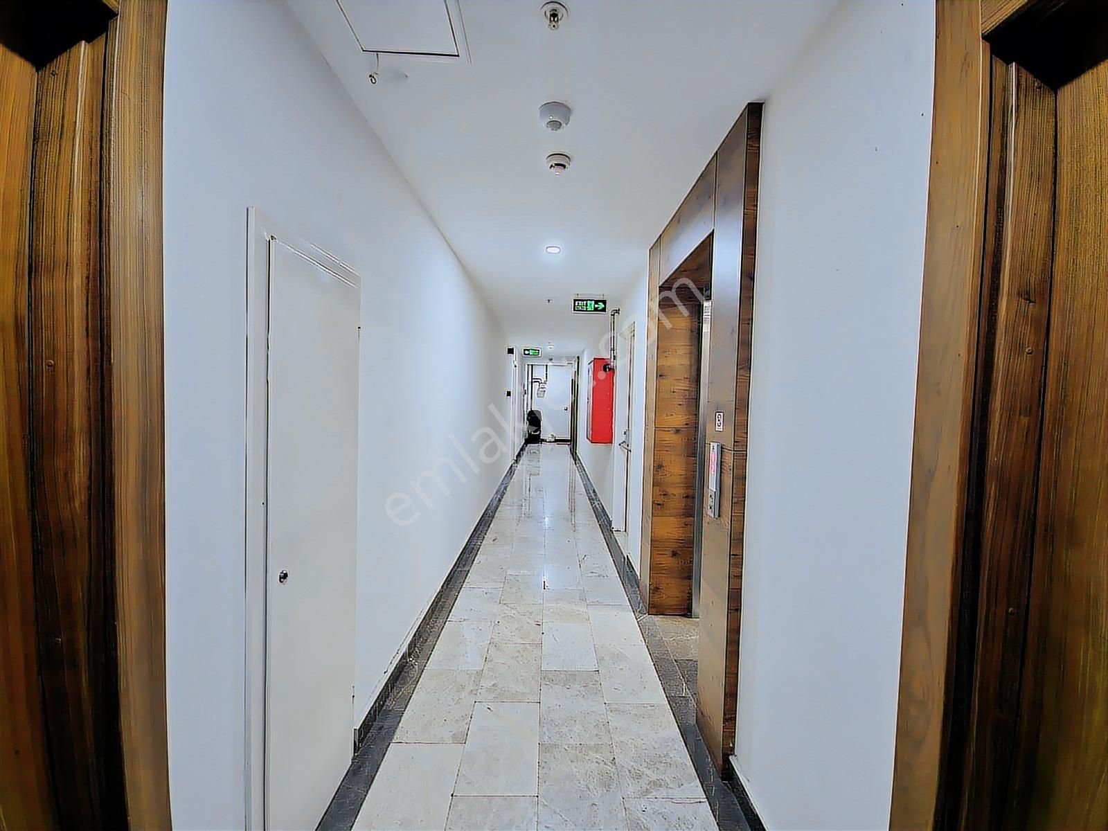 Suadiye Ayşekadın'da Havuzlu, 7/24 Güvenlikli 100 M²net3+1 Daire - Görsel 4