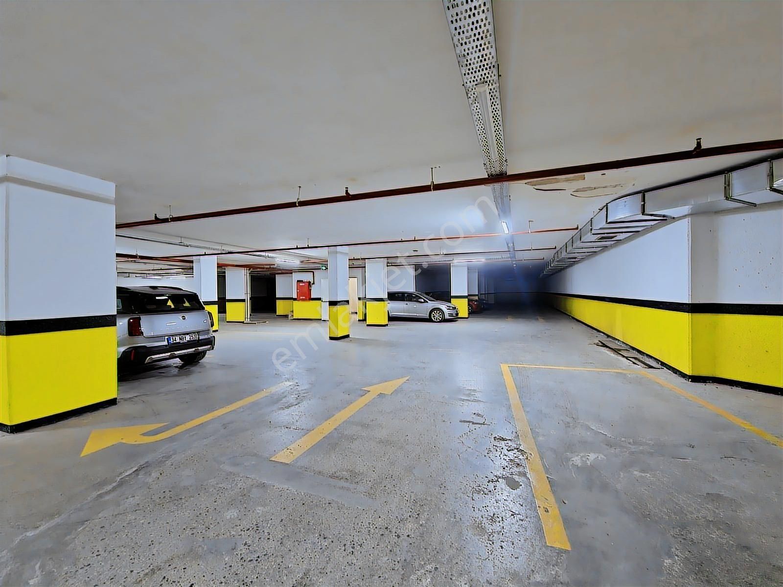 Suadiye Ayşekadın'da Havuzlu, 7/24 Güvenlikli 100 M²net3+1 Daire - Görsel 20