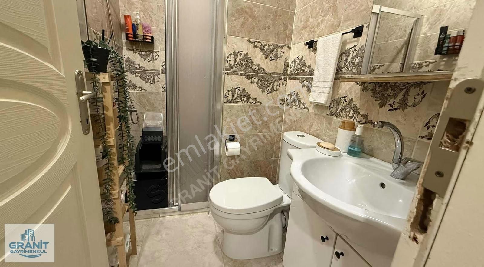 Granit Gayrimenkul'den 1+1 Masrafsız 60 M2 Bahçe Katı Satılık - Görsel 5