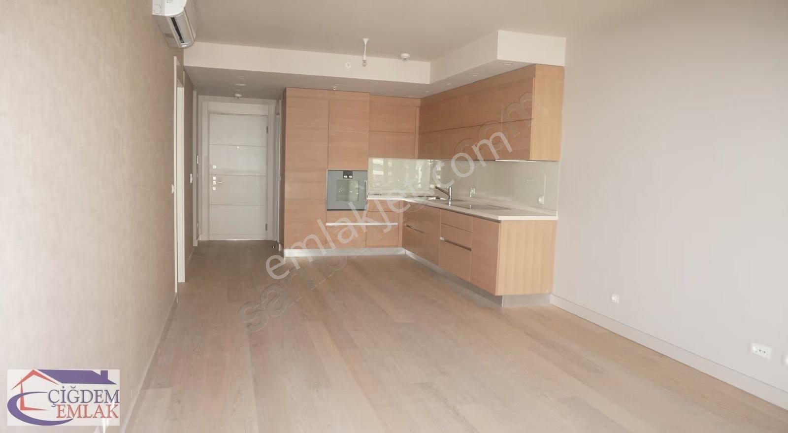 Çiğdem Emlak'tan Sea Pearl Ataköy 1+1 Balkonlu Deniz Manz.kir. - Görsel 31