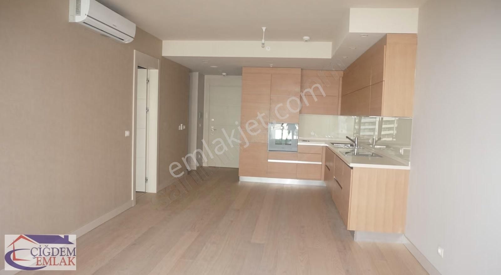 Çiğdem Emlak'tan Sea Pearl Ataköy 1+1 Balkonlu Deniz Manz.kir. - Görsel 21