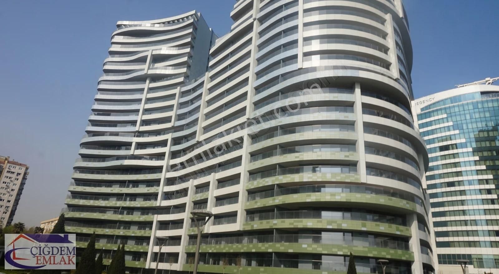 Çiğdem Emlak'tan Sea Pearl Ataköy 1+1 Balkonlu Deniz Manz.kir. - Görsel 25