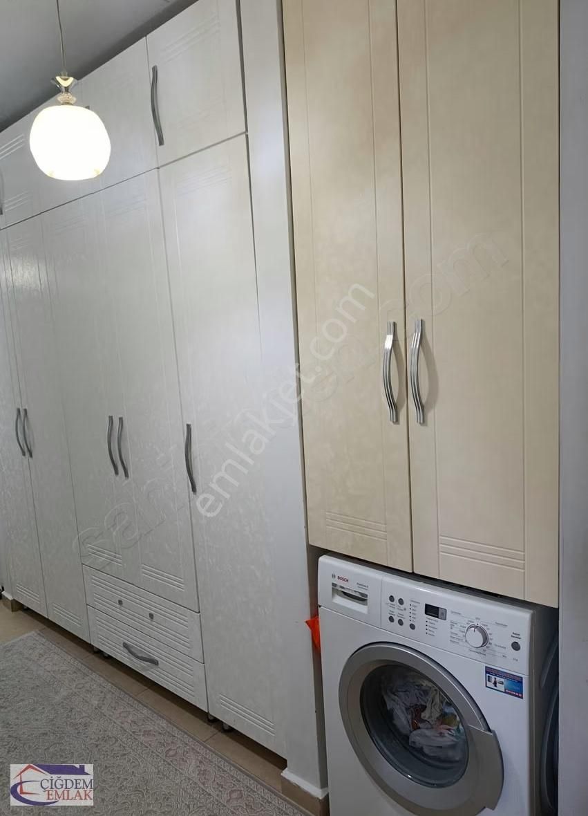 Çiğdem Emlaktan Sahilpark Sitesinde Satılık 1+1 Daire - Görsel 2