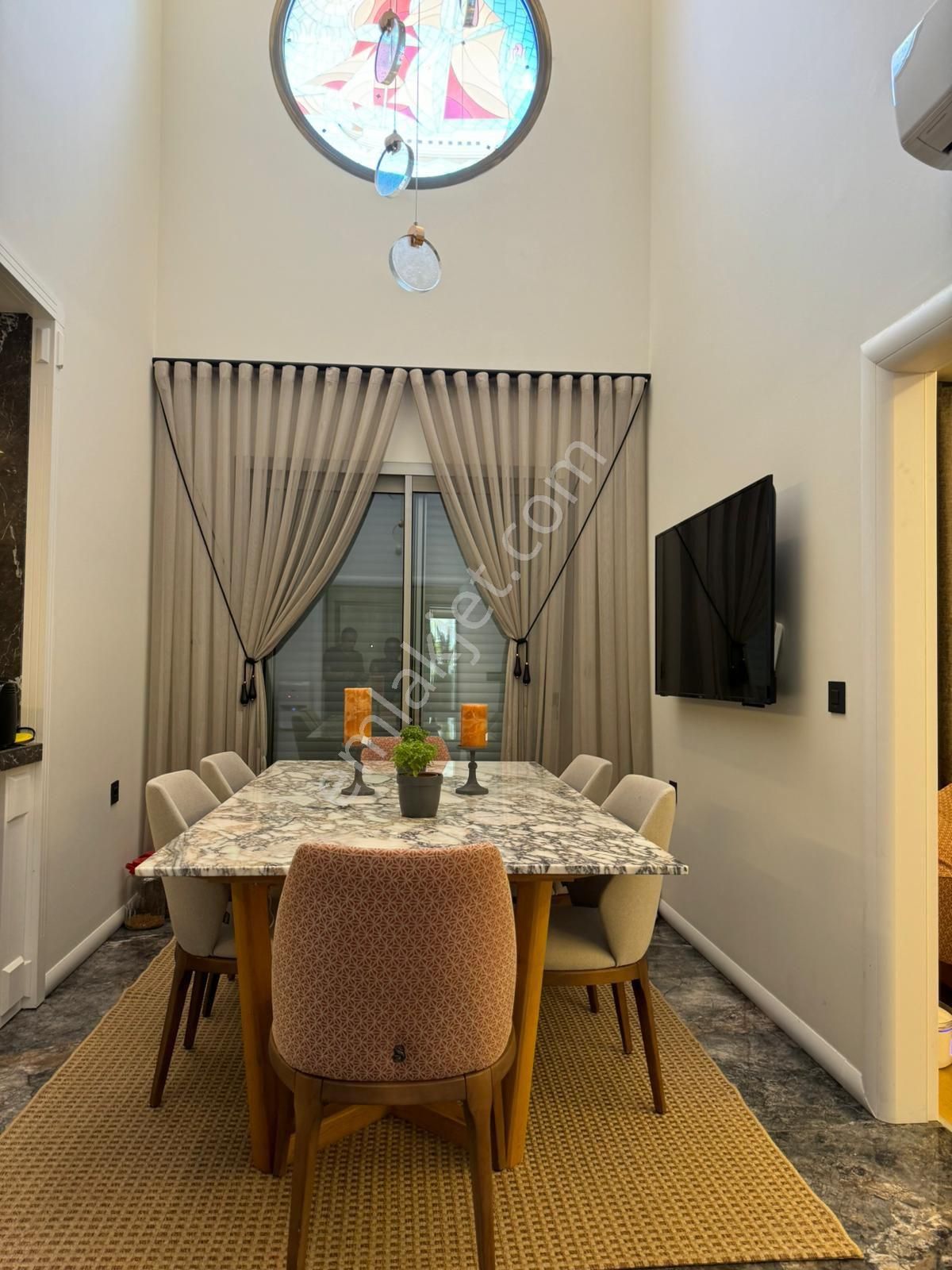 Kuşadası Merkezde Satılık 4+1 - Görsel 31