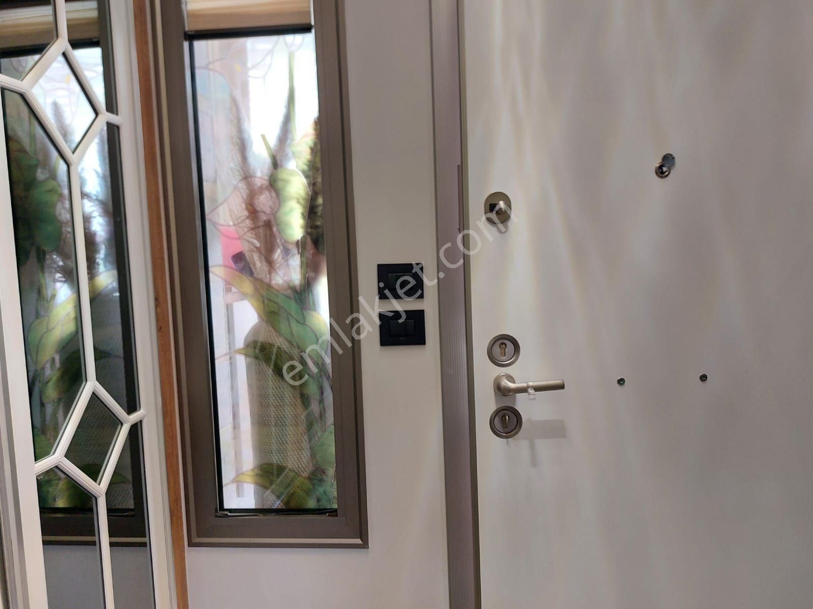 Kuşadası Merkezde Satılık 4+1 - Görsel 27