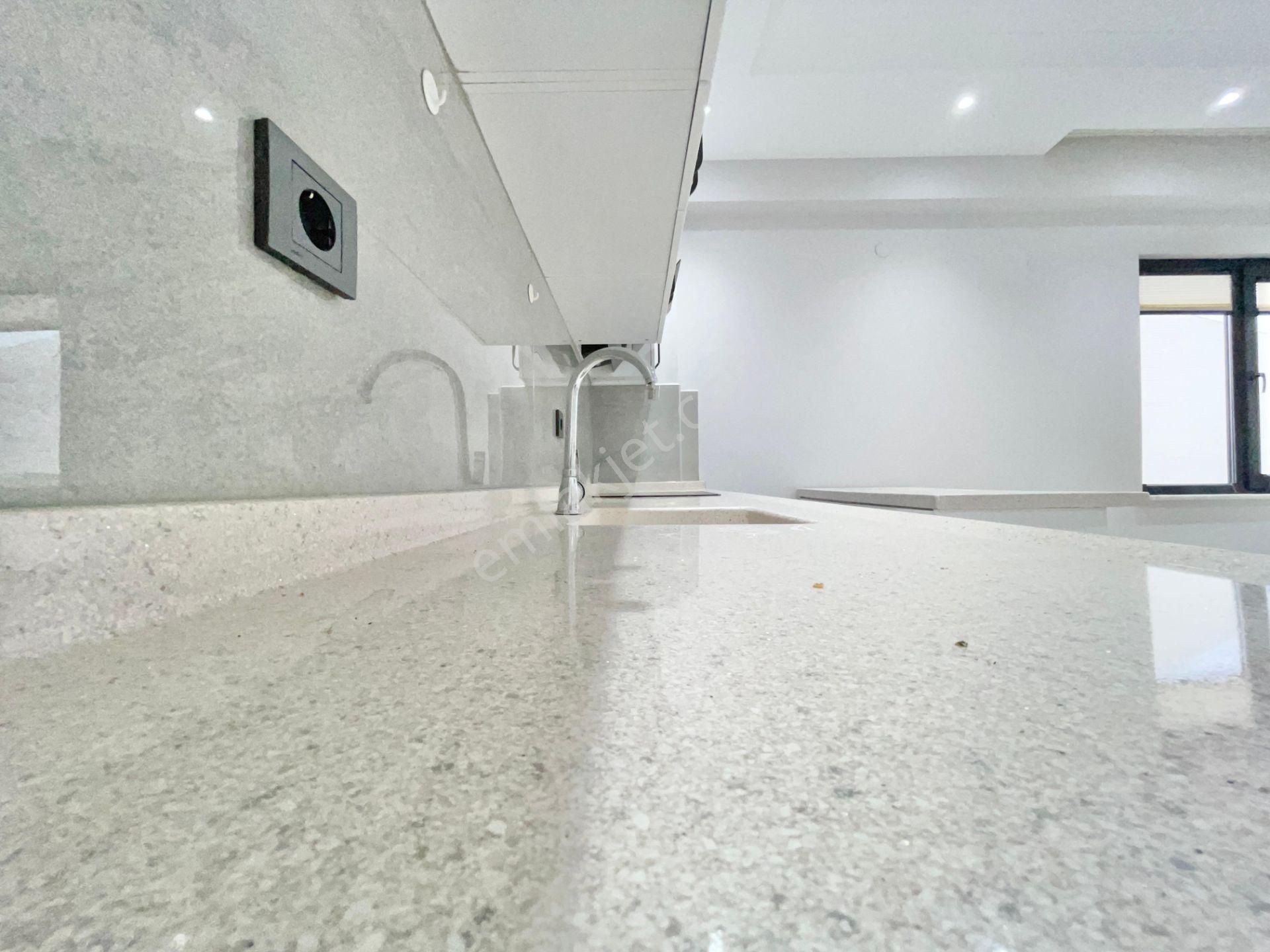 Berkay Demirel'den Ara Kat Cam Balkonlu Doğalgazlı 1+1 Daire - Görsel 17