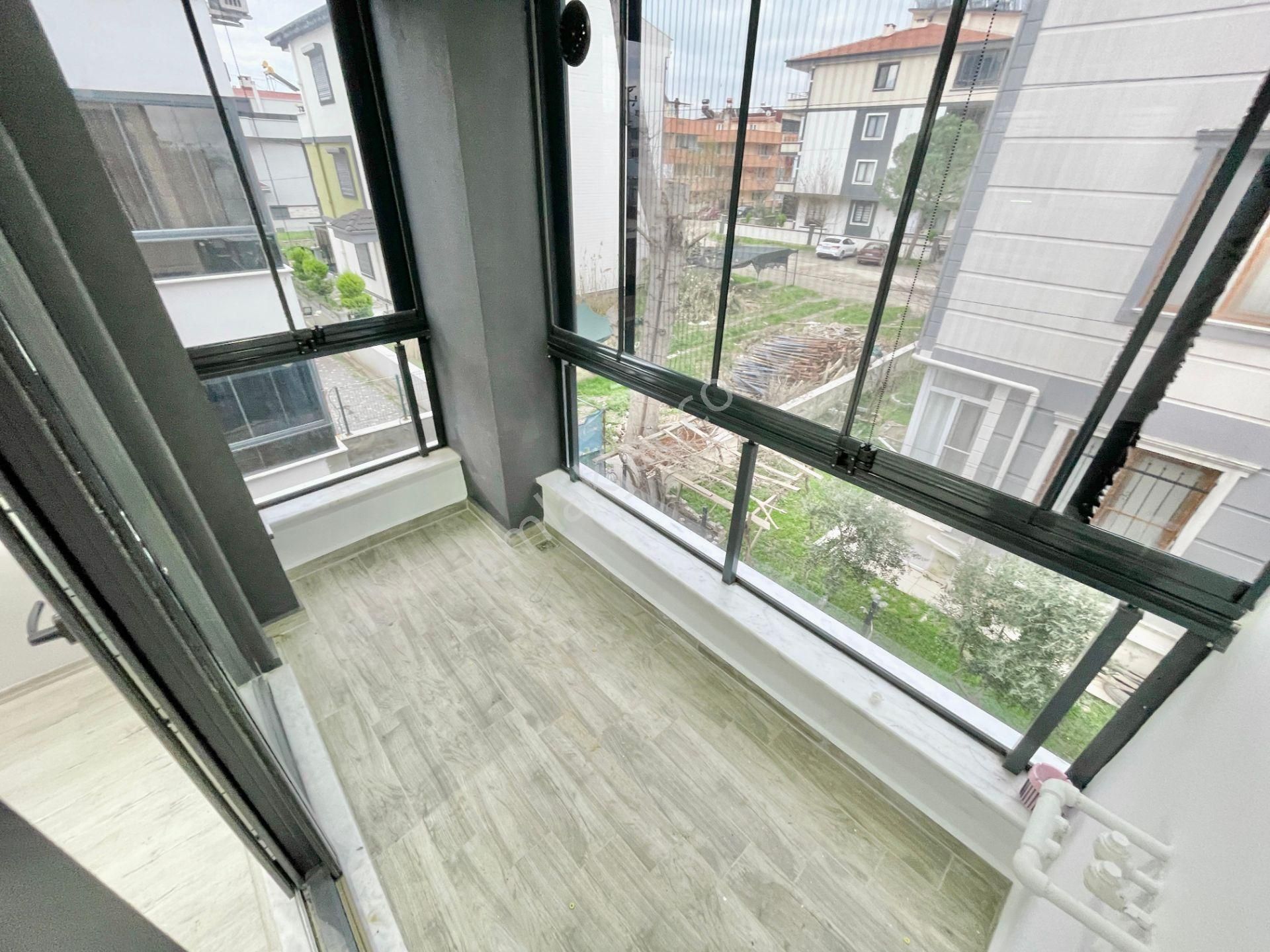 Berkay Demirel'den Ara Kat Cam Balkonlu Doğalgazlı 1+1 Daire - Görsel 26