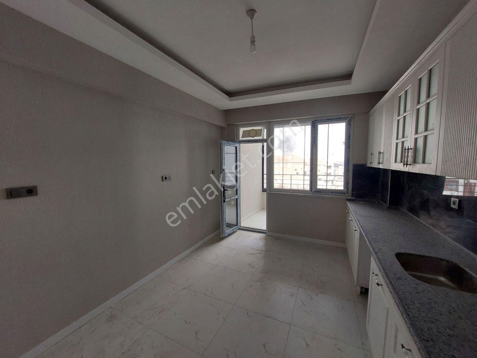 Selahattin Eyyubi Mah.de 3+1 Hesaplı Son Sıfır Daire... - Görsel 17