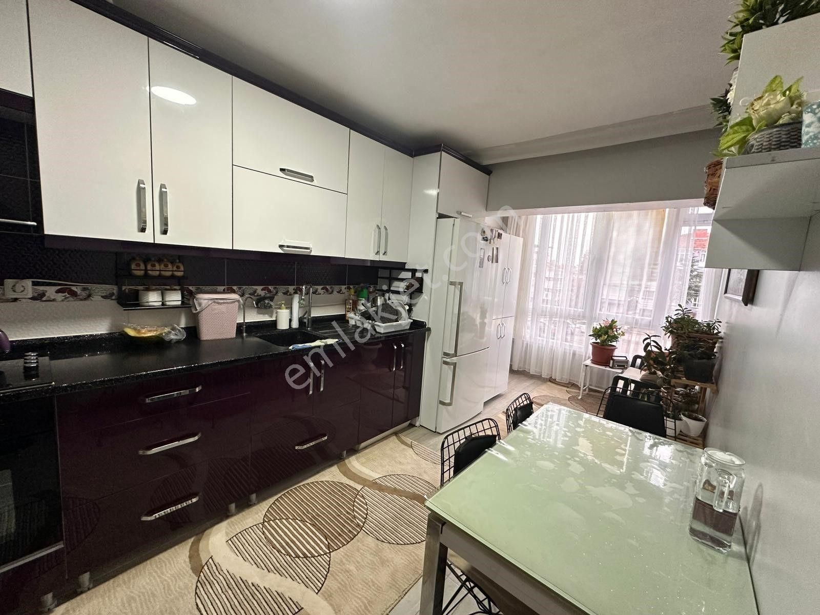 Ty'den Pınarbaşı Mh^de E. Banyolu Full Yapılı Kat Konumda Geniş 3+1 Bağımsz Daire - Görsel 6
