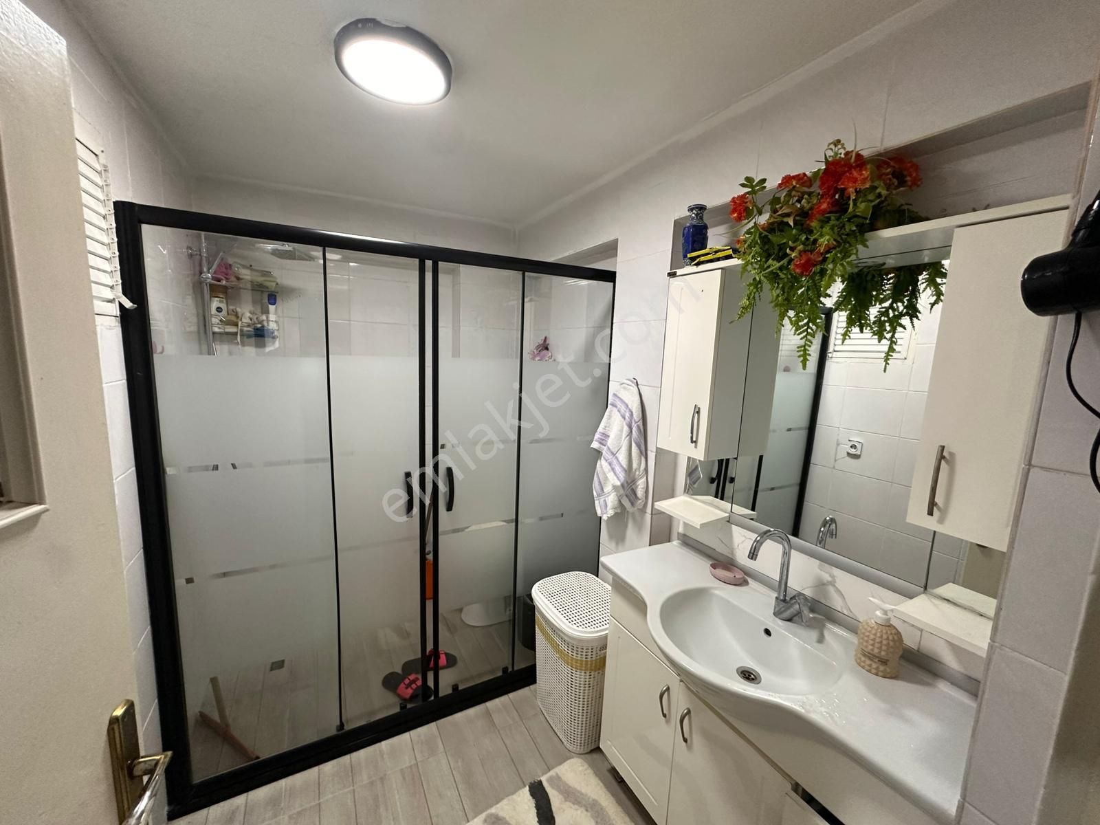 Ty'den Pınarbaşı Mh^de E. Banyolu Full Yapılı Kat Konumda Geniş 3+1 Bağımsz Daire - Görsel 31