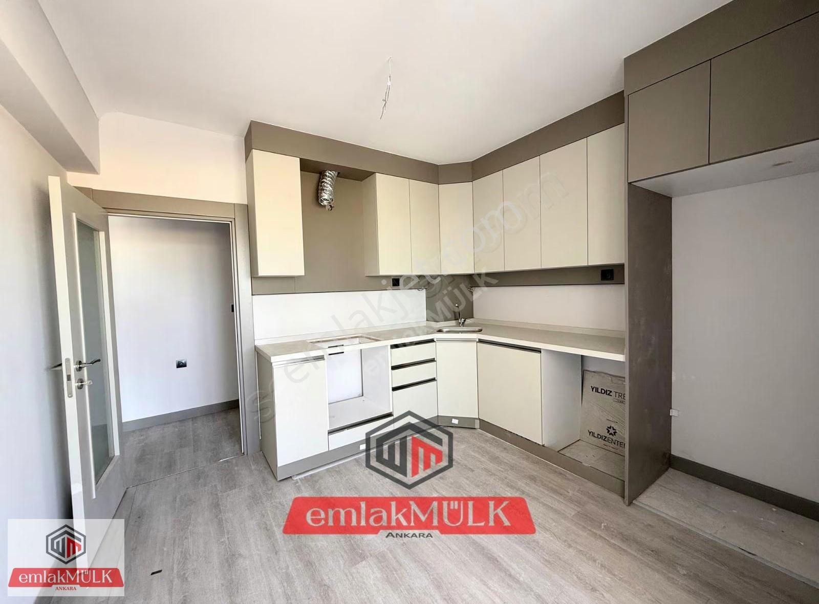 Emlak Mülk'ten Yukarıyurtçu'da Geniş Balkonlu 2+1 Satılık Daire - Görsel 7