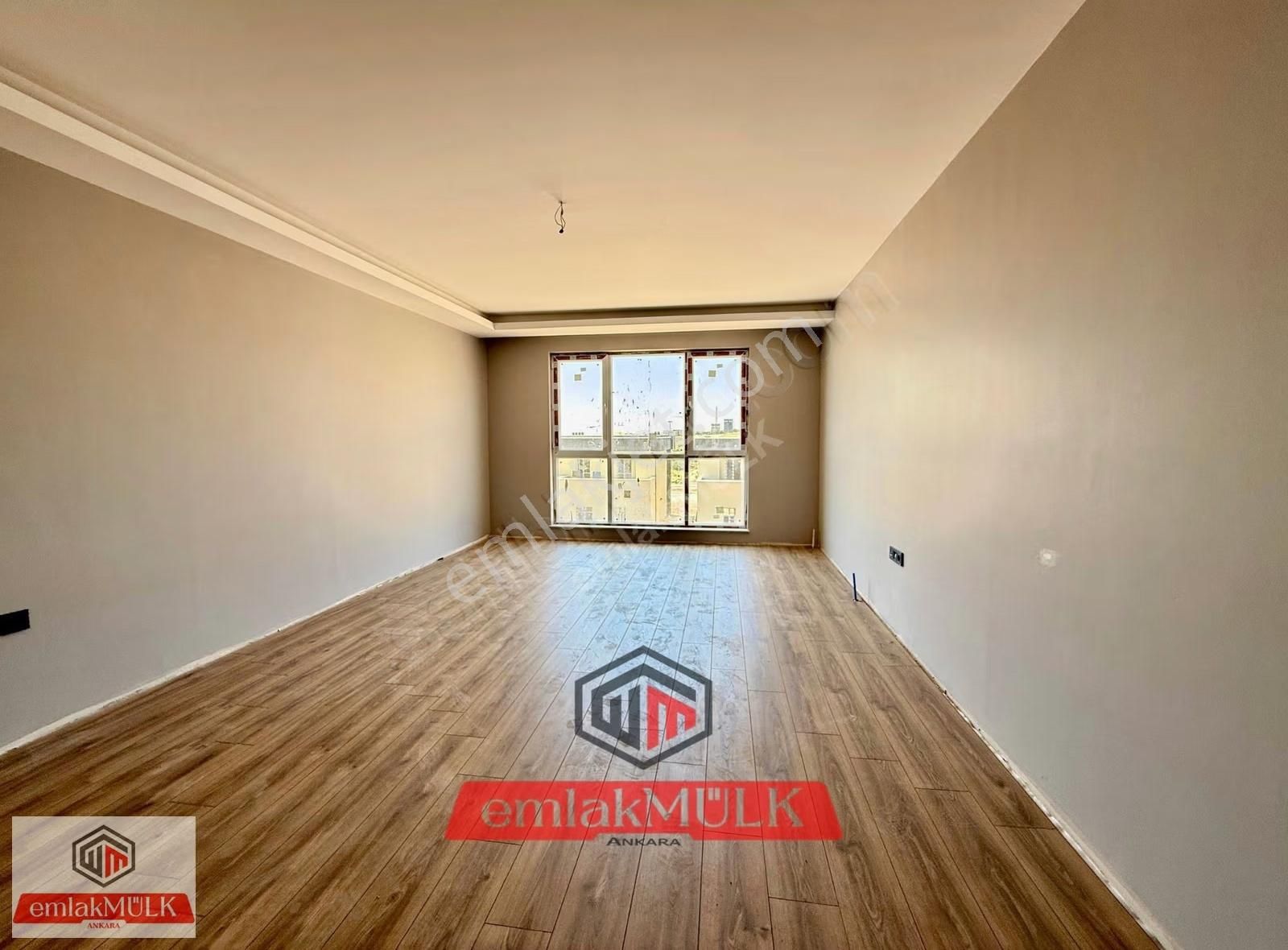Emlakmülk'ten 2+1 Kiralık Fırsat Daire - Görsel 3