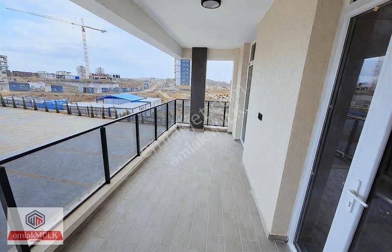 Emlakmülk'ten 2+1 Kiralık Fırsat Daire - Görsel 6