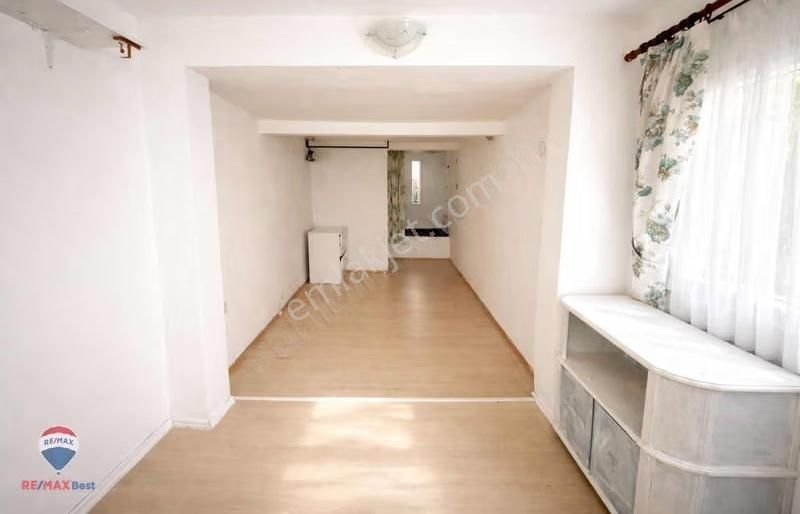 5 Alsancak Kıbrıs Şehitlerinde Satılık Müstakil Ev - Görsel 3