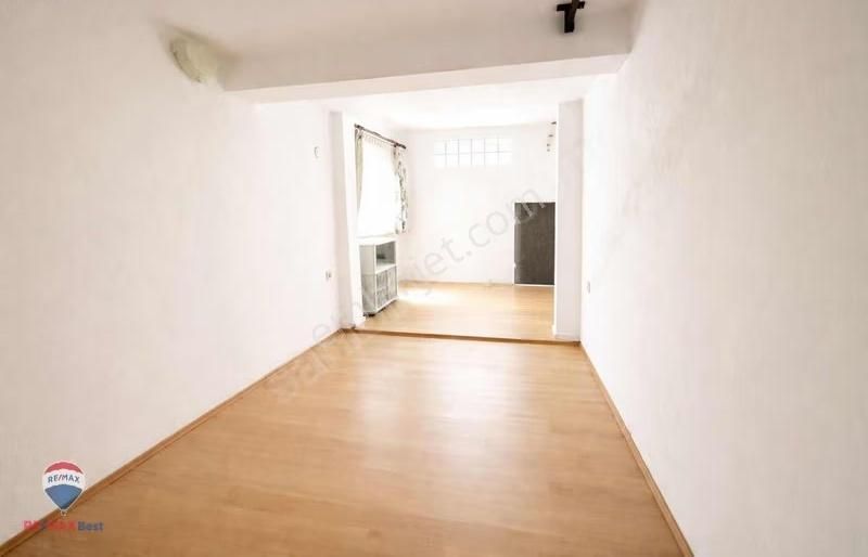 5 Alsancak Kıbrıs Şehitlerinde Satılık Müstakil Ev - Görsel 6