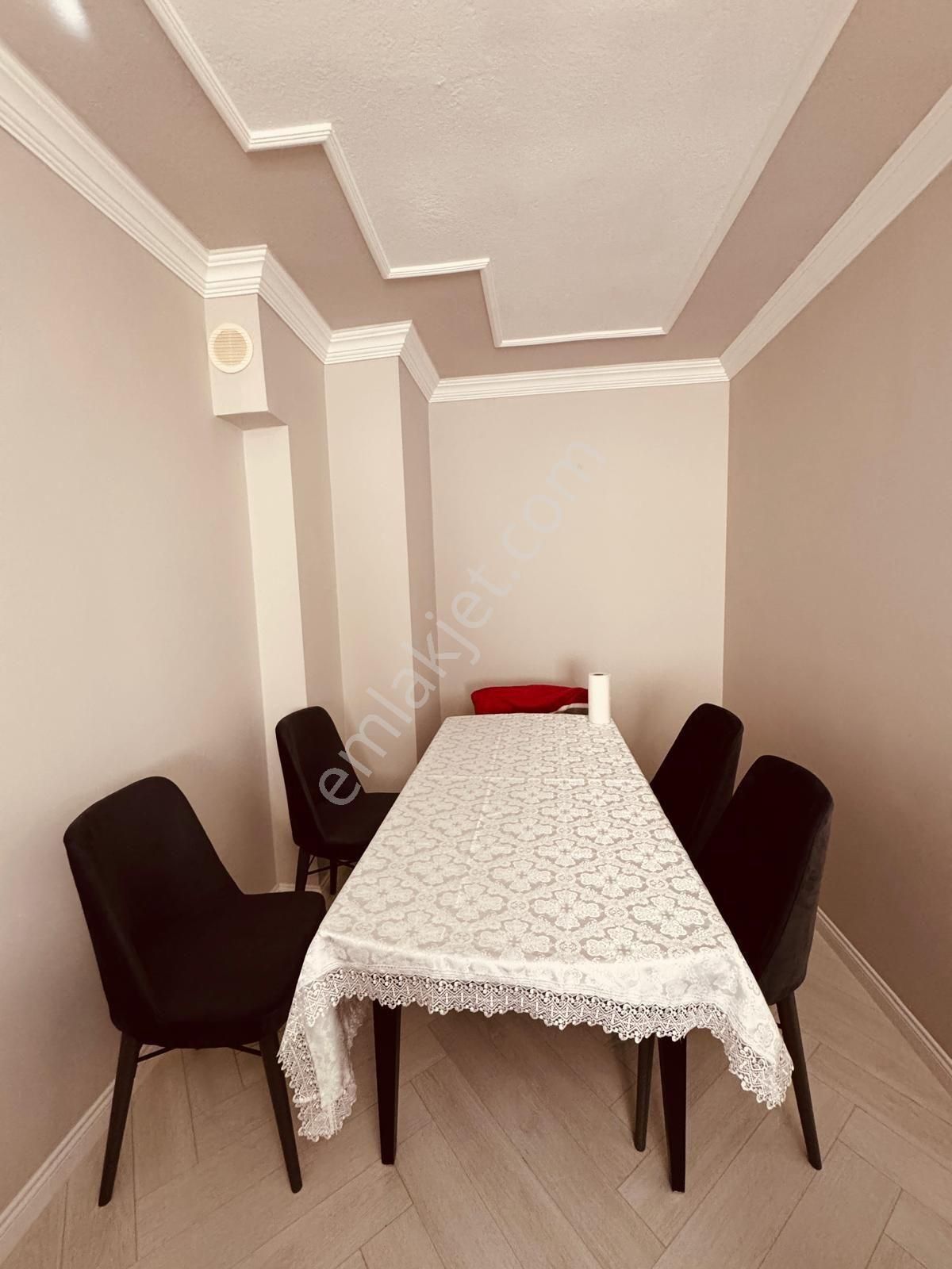 Didim Merkezi Konumda Ful Eşyslı 3+1 Satlık Daire - Görsel 5