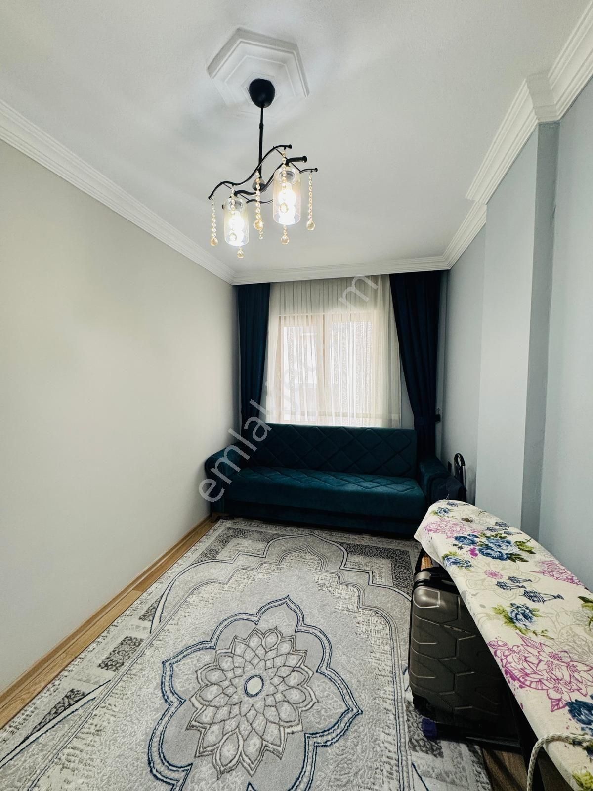 Didim Merkezi Konumda Ful Eşyslı 3+1 Satlık Daire - Görsel 10