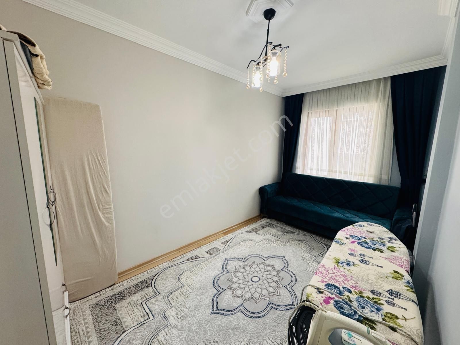 Didim Merkezi Konumda Ful Eşyslı 3+1 Satlık Daire - Görsel 8