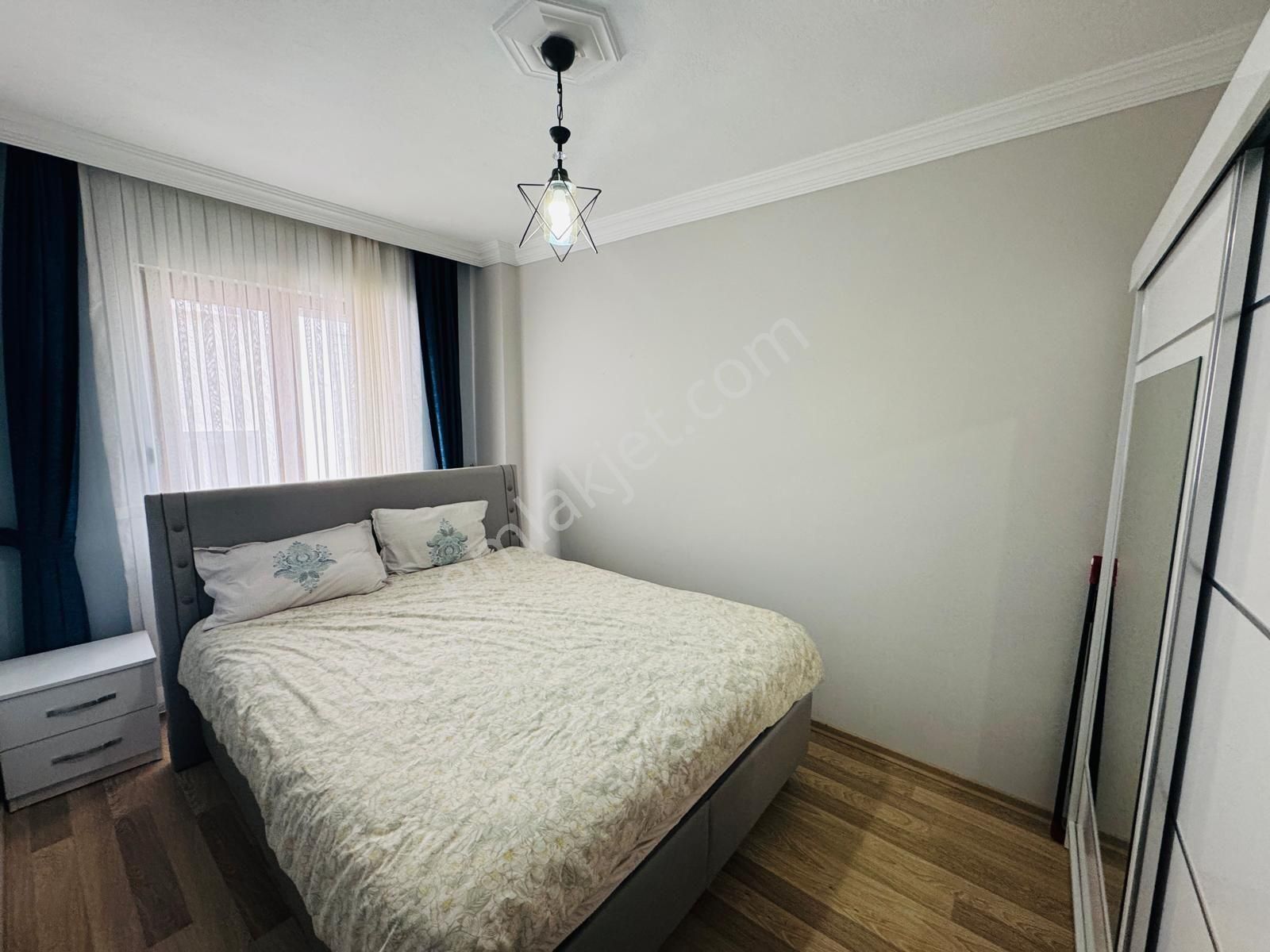 Didim Merkezi Konumda Ful Eşyslı 3+1 Satlık Daire - Görsel 11