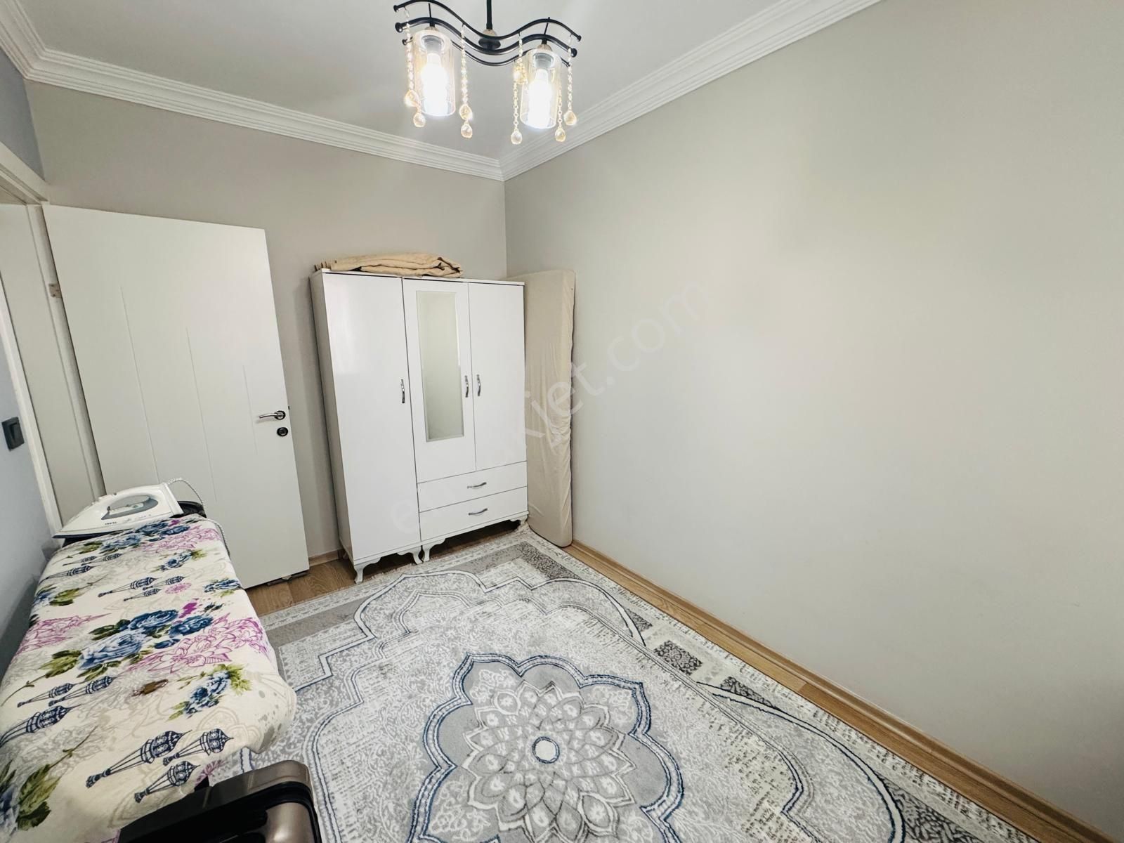 Didim Merkezi Konumda Ful Eşyslı 3+1 Satlık Daire - Görsel 9