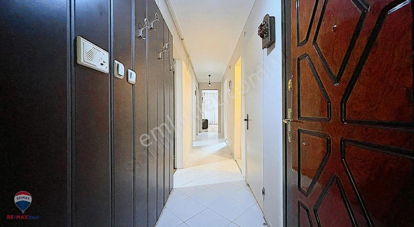 23 Karşıyaka Nergiz Goncalarda Kiralık 3+1 Ferah Daire - Görsel 9