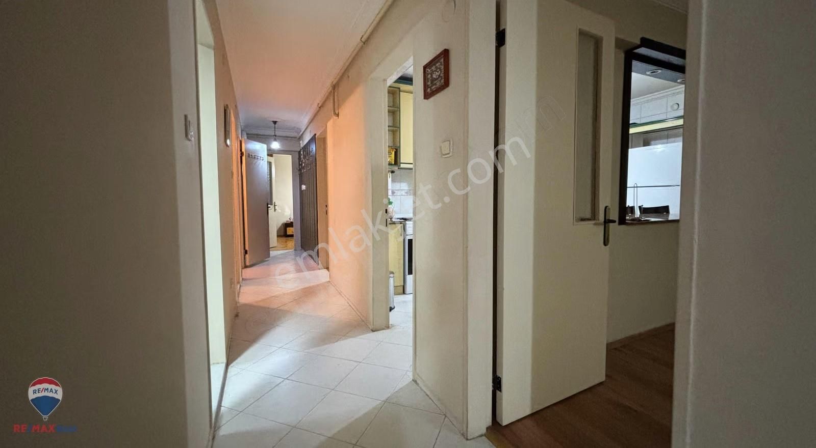 23 Karşıyaka Nergiz Goncalarda Kiralık 3+1 Ferah Daire - Görsel 17