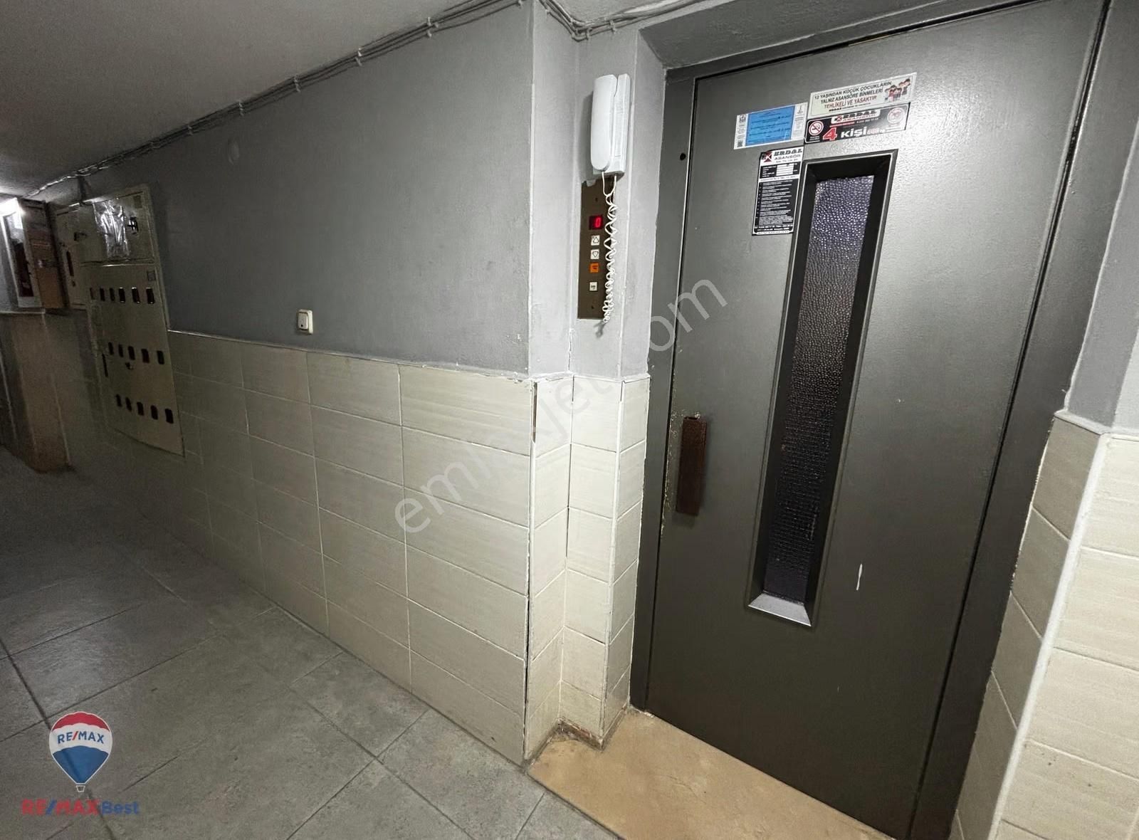 23 Karşıyaka Nergiz Goncalarda Kiralık 3+1 Ferah Daire - Görsel 26