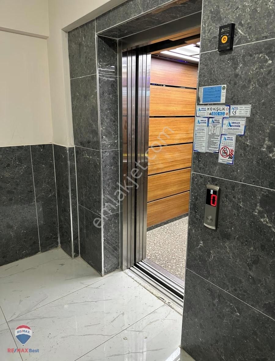 100 Seyrekte Önü Açık Ferah 1+1 Kıralık Daıre - Görsel 5