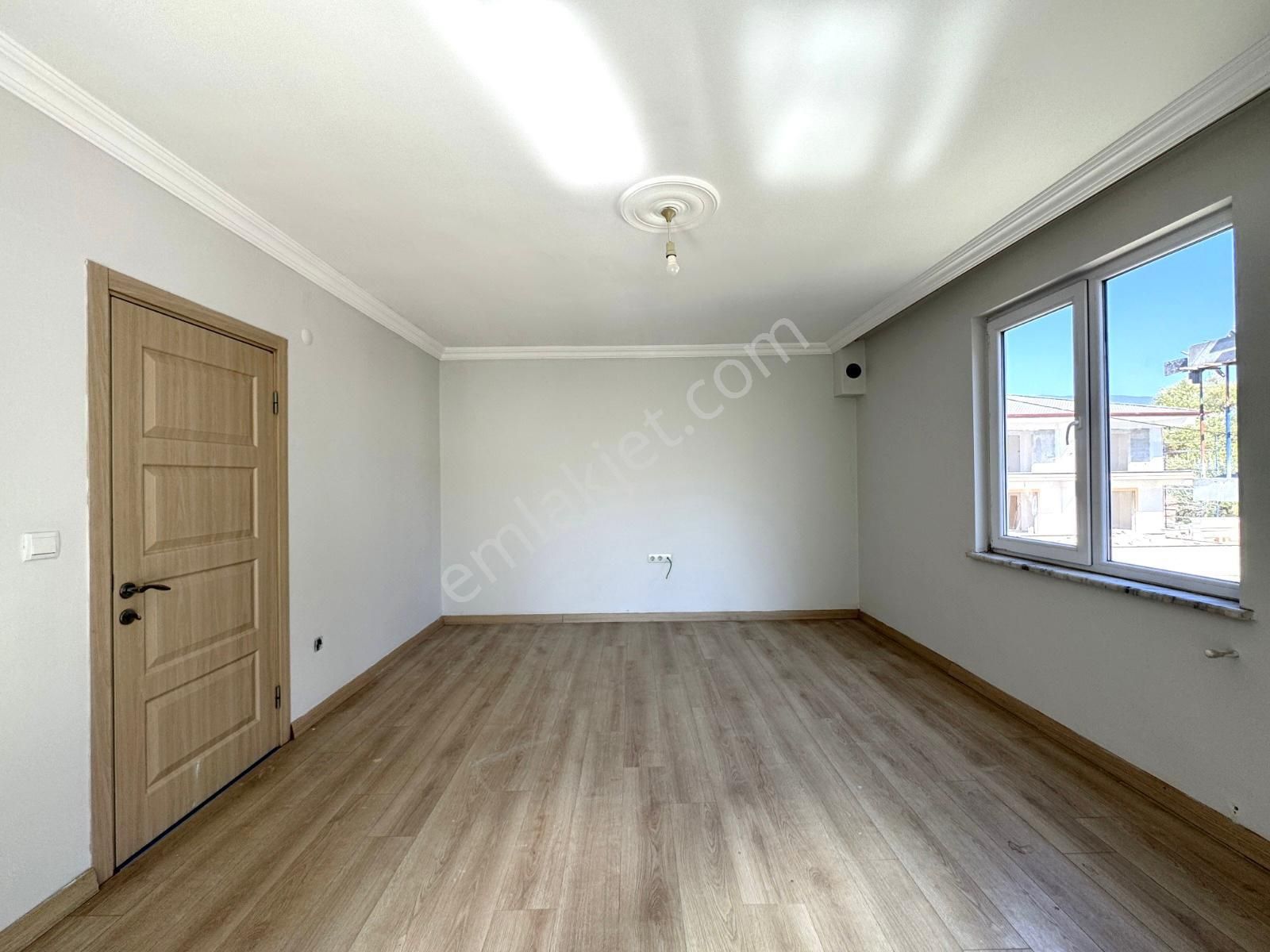 🏡 Referans'tan Akçay'da Denize Yakın Nezih Muhitte Masrafsız Kullanışlı 2+1 Daire - Görsel 20