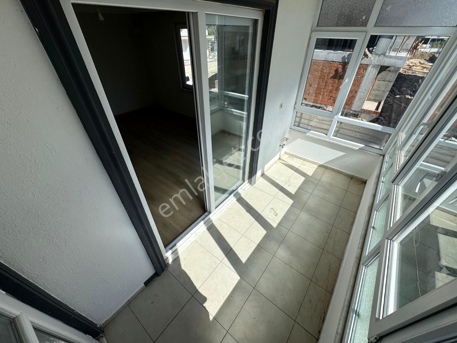 🏡 Referans'tan Akçay'da Denize Yakın Nezih Muhitte Masrafsız Kullanışlı 2+1 Daire - Görsel 18