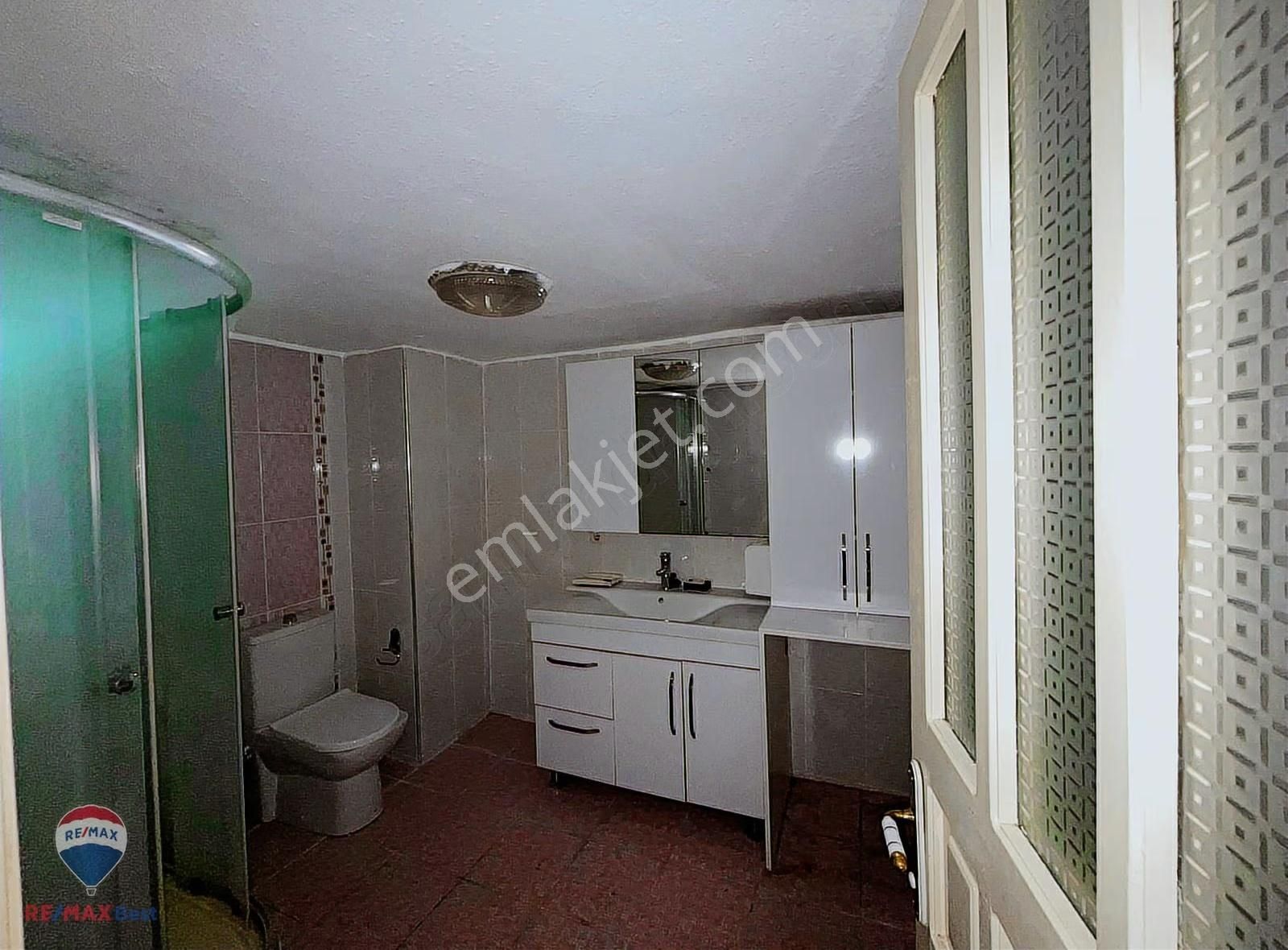 35 Bayraklı Manavkuyu'da Satılık 3+1 Daıre - Görsel 34