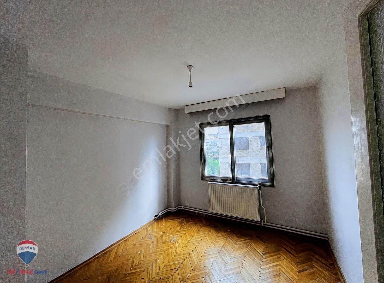 35 Bayraklı Manavkuyu'da Satılık 3+1 Daıre - Görsel 21