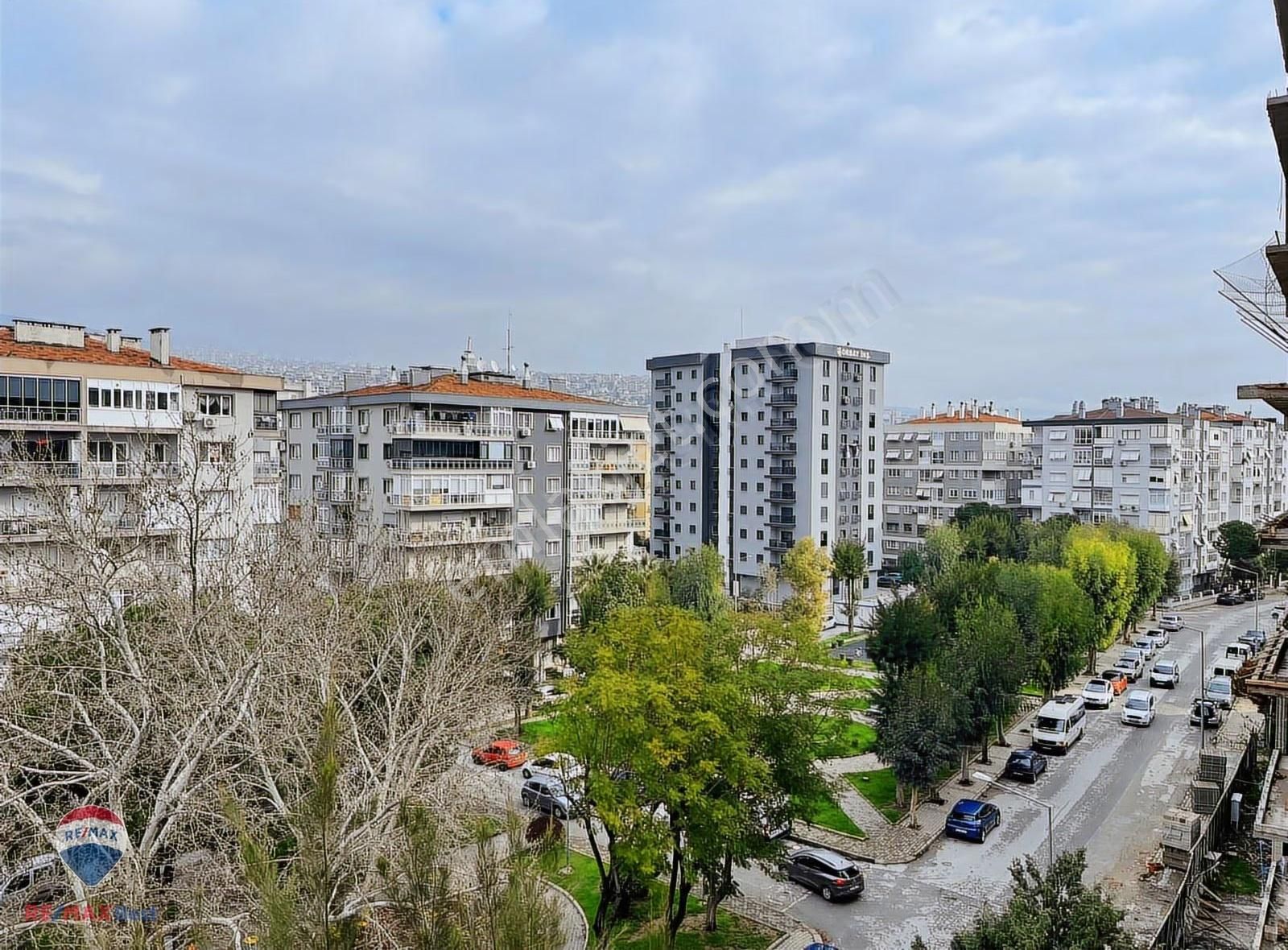 35 Bayraklı Manavkuyu'da Satılık 3+1 Daıre - Görsel 12