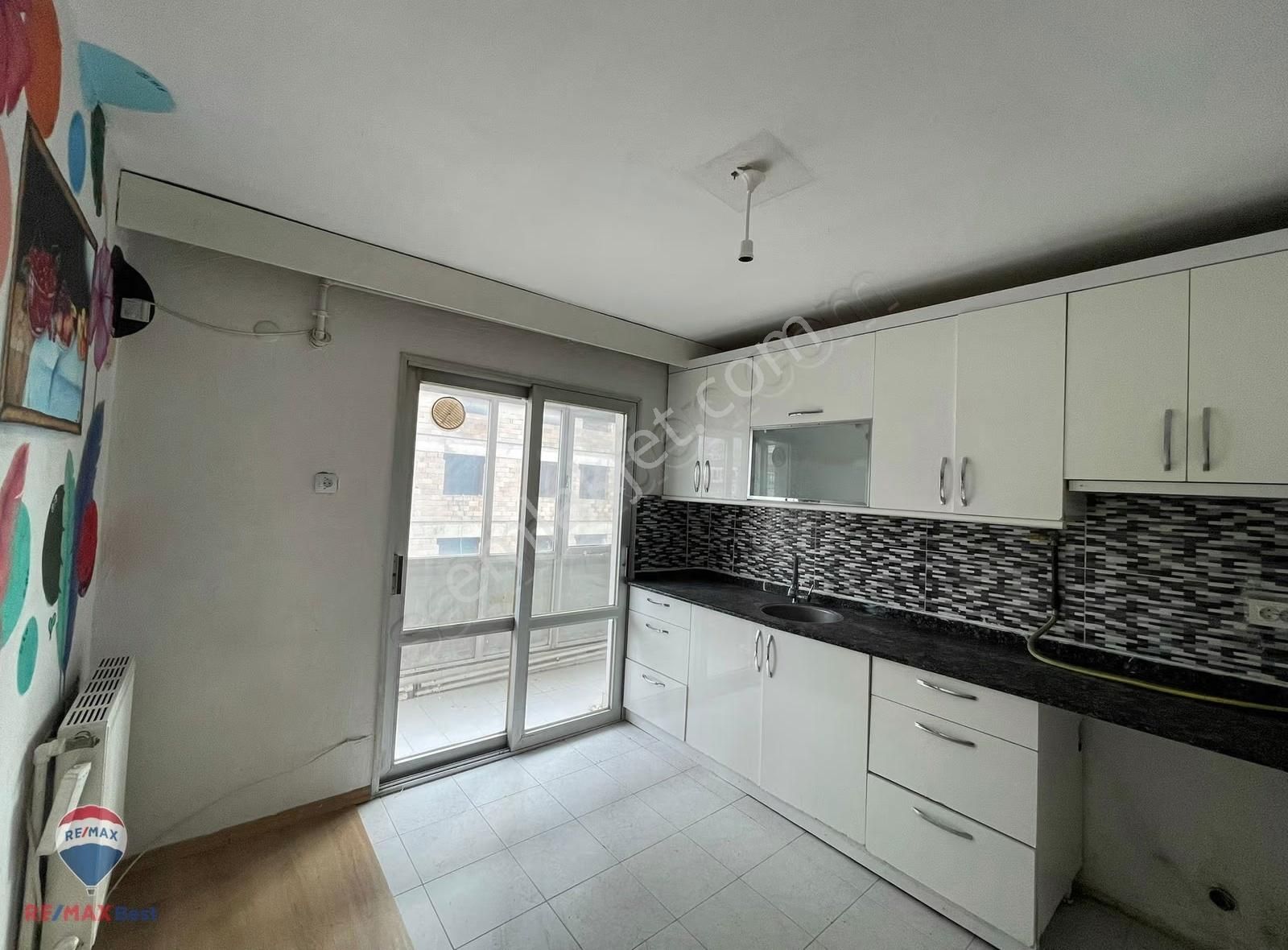 35 Bayraklı Manavkuyu'da Satılık 3+1 Daıre - Görsel 32