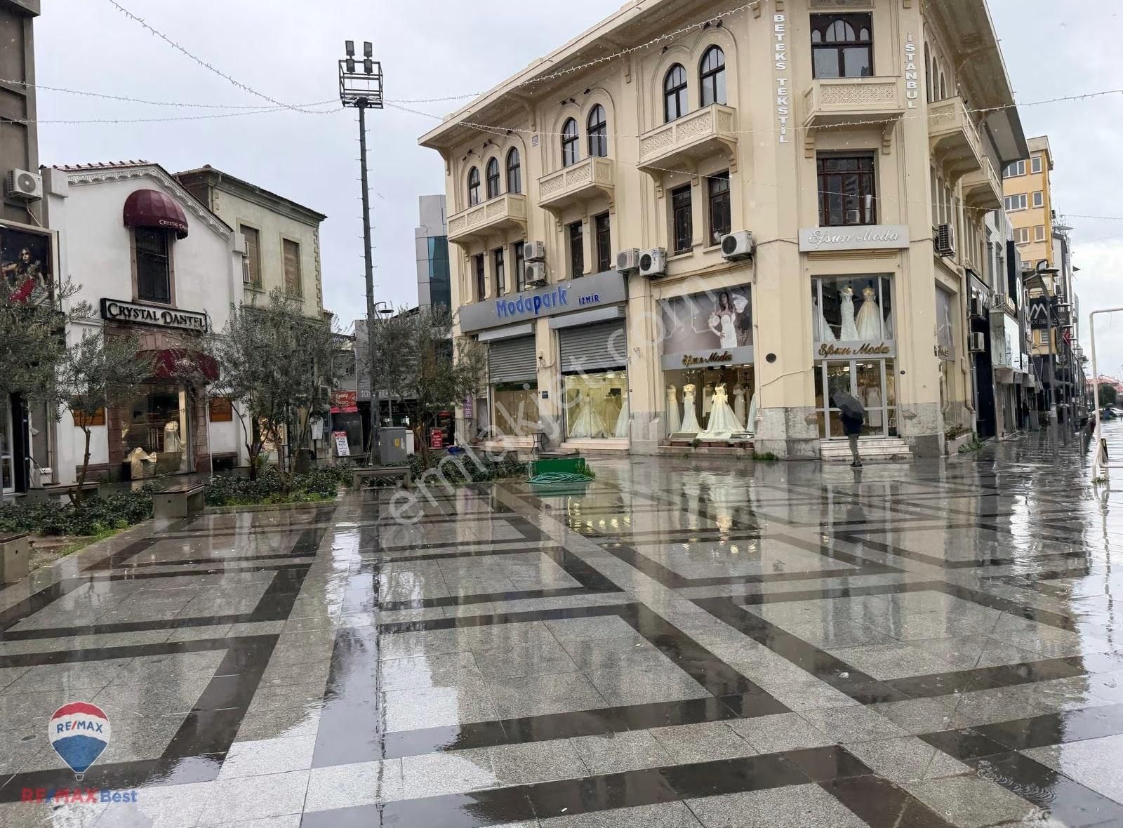 59 Mimar Kemalettin Moda Merkezinde Kiralık Showroom - Görsel 8