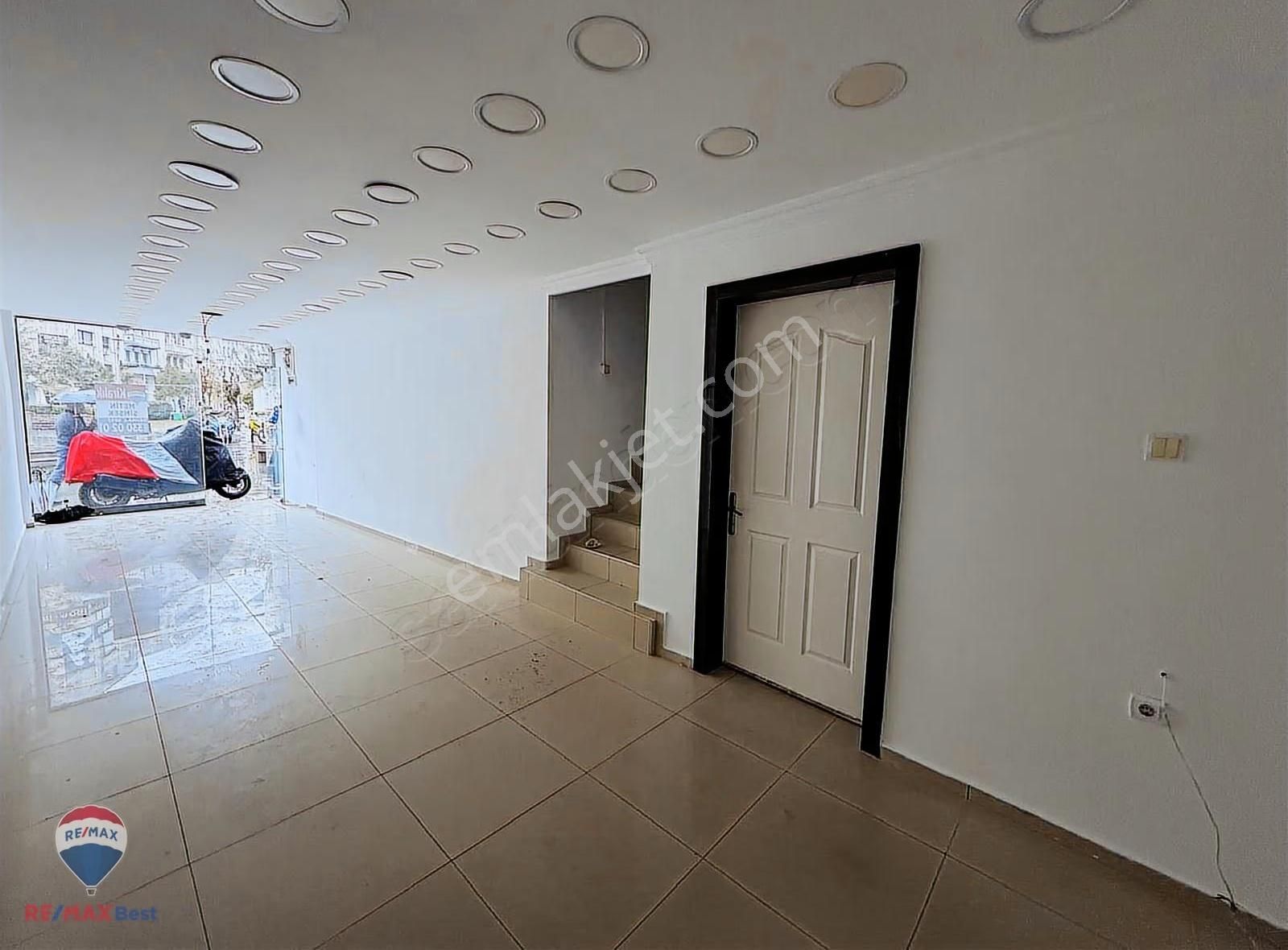 59 Mimar Kemalettin Moda Merkezinde Kiralık Showroom - Görsel 10