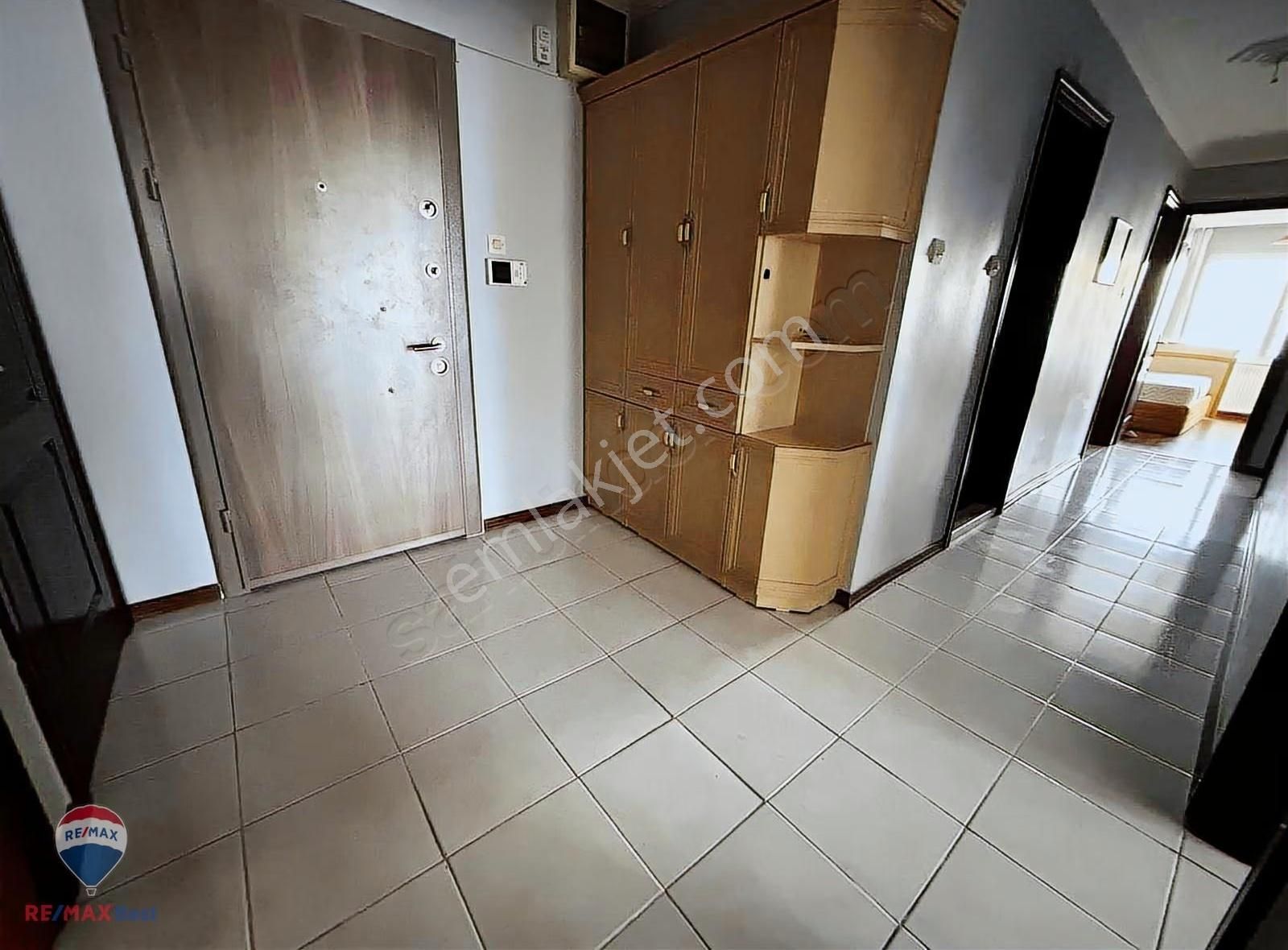 17 Evka 5 Acarkent Sitesi Geniş 3+1 Satılık Daire - Görsel 3