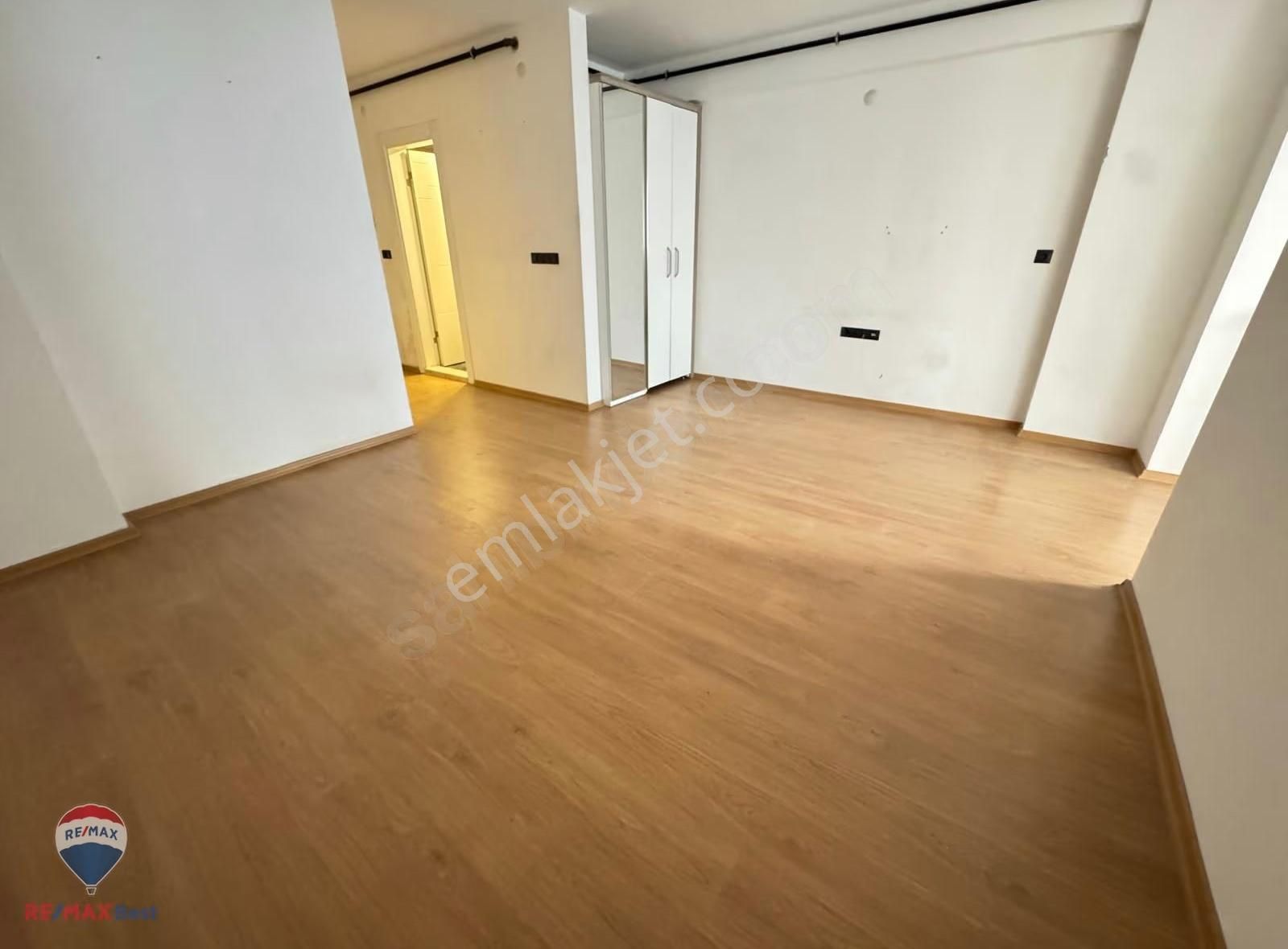 51 Karşıyaka Çarşı Ve İzbana Yakın Yenı Bınada Arakat 1+1 - Görsel 22