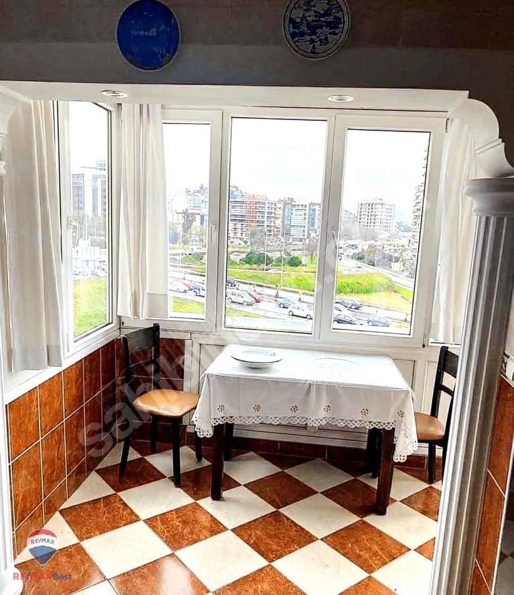 41 Karşıyaka Gırne Bulvarı Köşe Konumda Asansörlü Satılık Daıre - Görsel 8