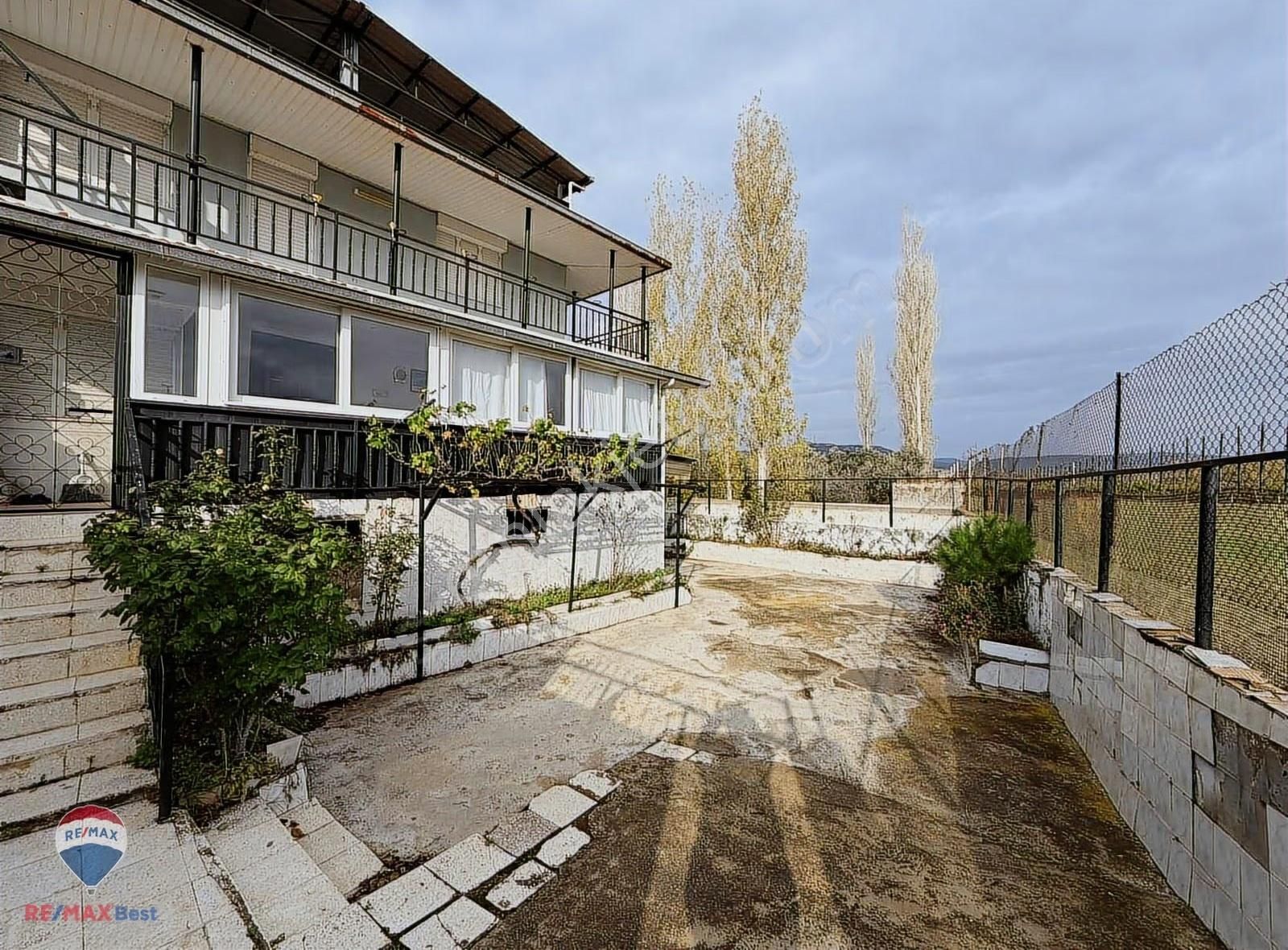23 Remax Best Ofisinden 2646 M2 Arsa İçinde Satılık Müstakil Ev - Görsel 18