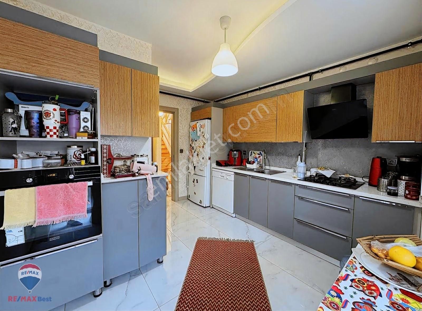 Hakan Büyük"ten Karşıyaka Belediyesi Yakını 4+1 Dublex Teraslı