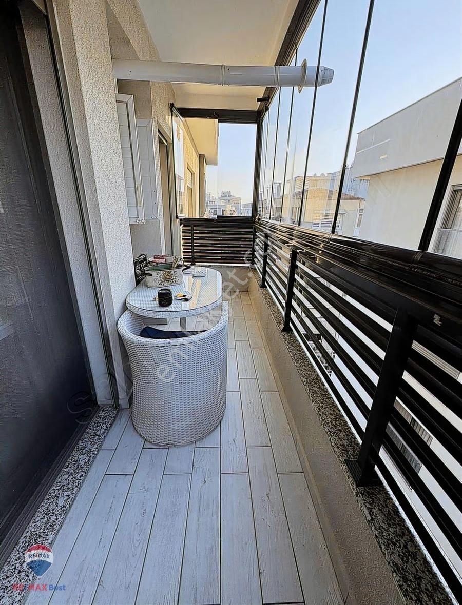 Hakan Büyük"ten Karşıyaka Belediyesi Yakını 4+1 Dublex Teraslı - Görsel 17