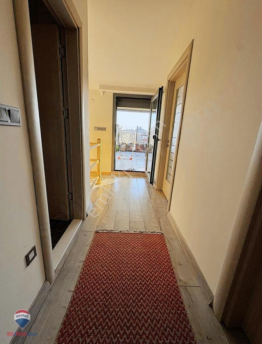 Hakan Büyük"ten Karşıyaka Belediyesi Yakını 4+1 Dublex Teraslı - Görsel 12