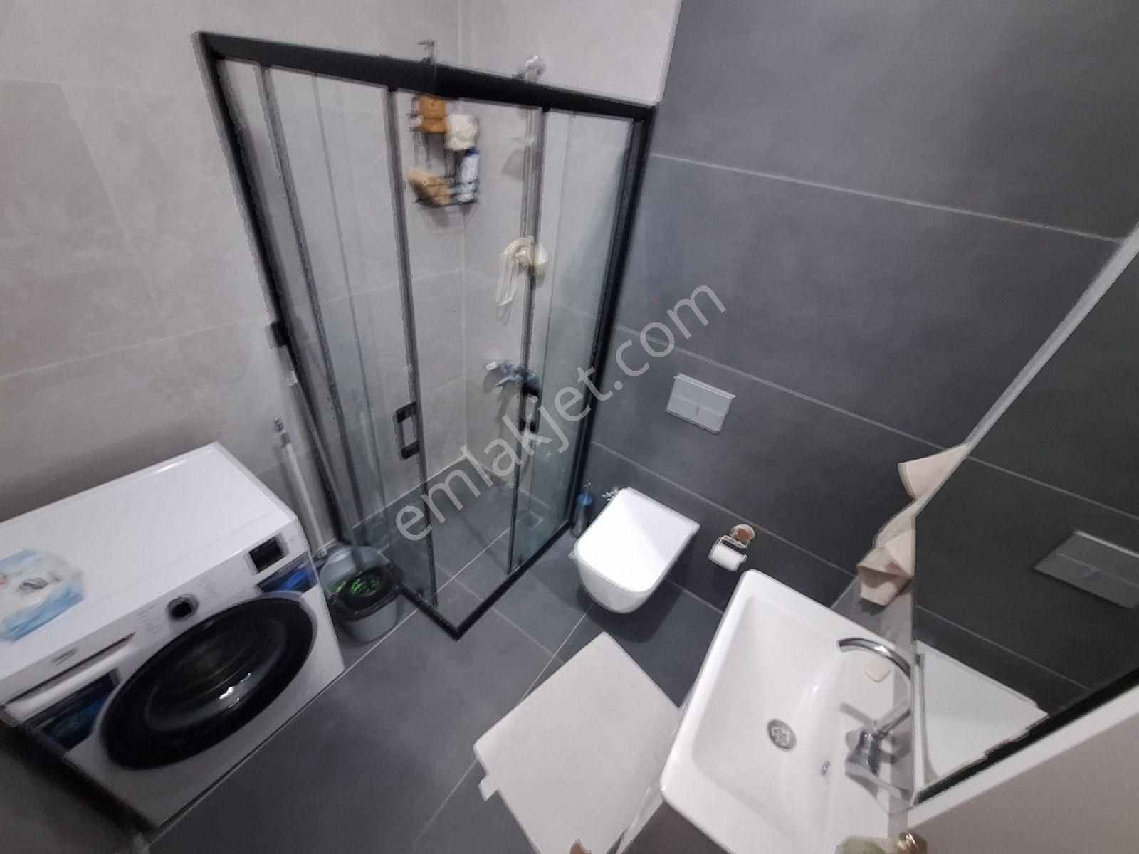 Doradan Akçayda Cam Balkonlu Doğalgazlı 1+1 Daire - Görsel 17