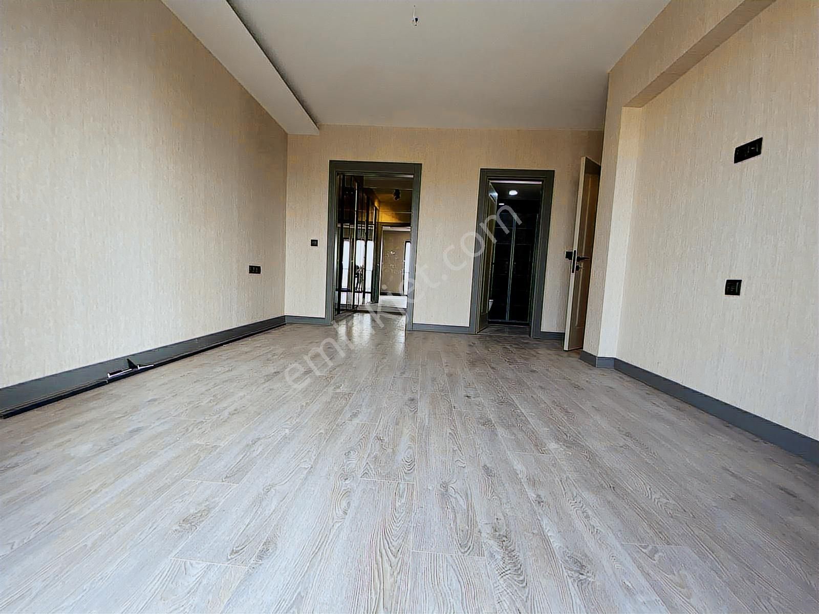Susuz'da Muhteşem Lokasyon'da 4+1 Sıfır Ultra Lüks 170 M2 Daire - Görsel 23